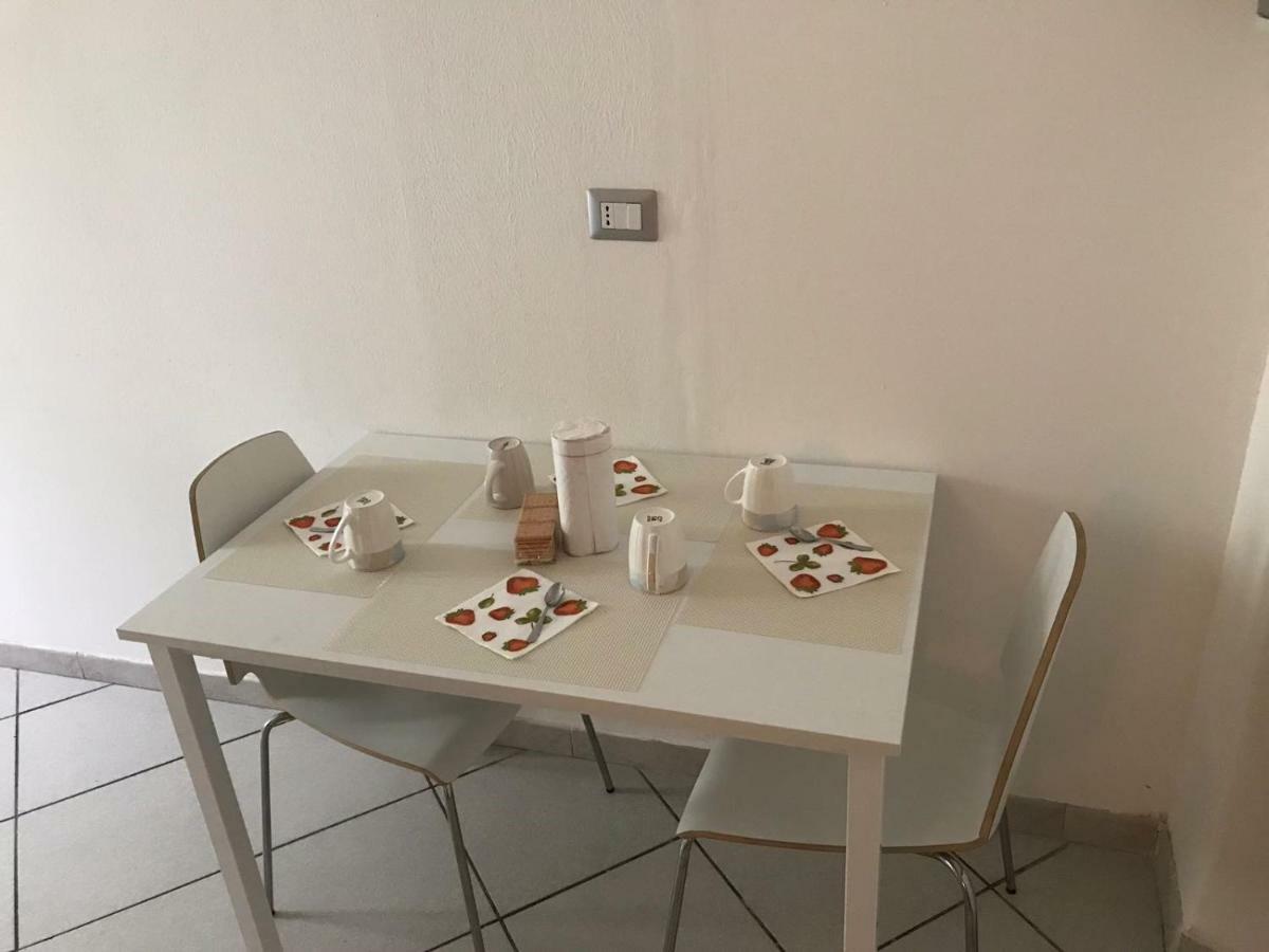 21House - Appartamento 1 بوستو أرسيزيو المظهر الخارجي الصورة